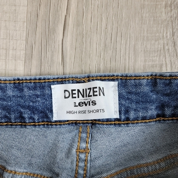 Denizen by Levi's High Rise Shorts Raw Hem - Picture 4 of 8